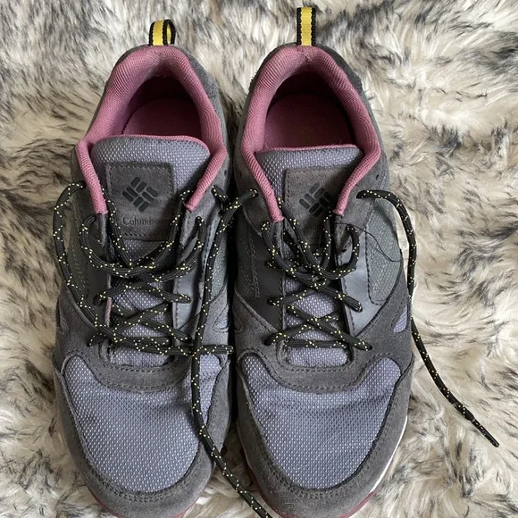 Size 7 - Picture 5 of 8